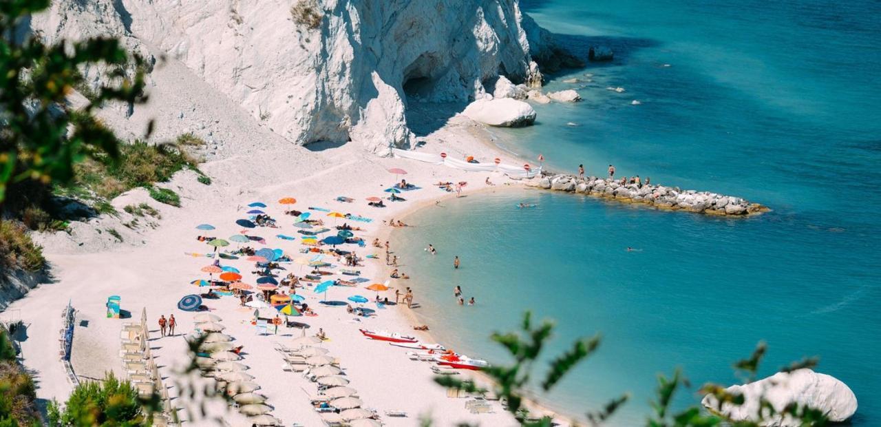 Il Posto Perfetto Bed & Breakfast Santa Maria Nuova  Bagian luar foto